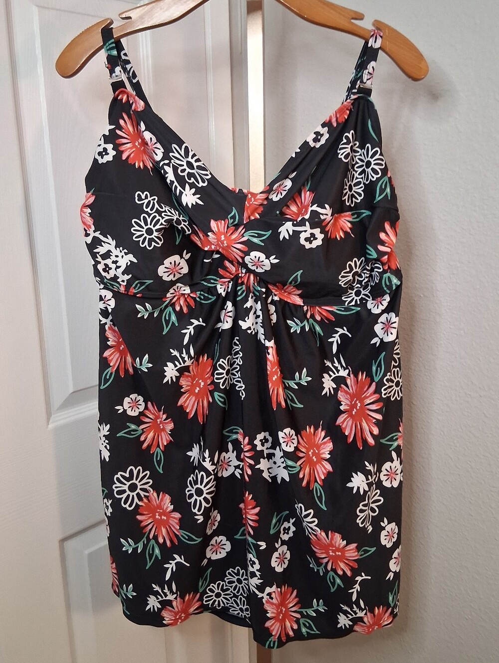 5XL Black Floral Swim Top